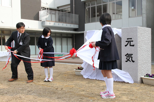 除幕の瞬間
