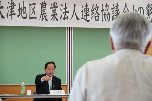 参加者と意見交換
