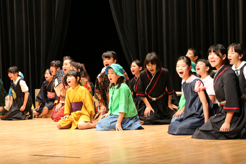 14回目となる今回は市内の小中学校・高校から36人が出演
