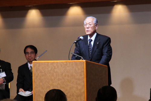 赤尾会長のあいさつ