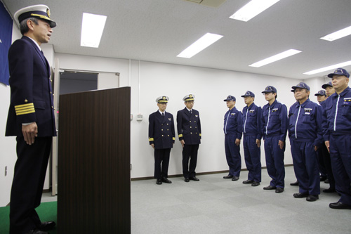 仙崎海上保安部での出動式のようす
