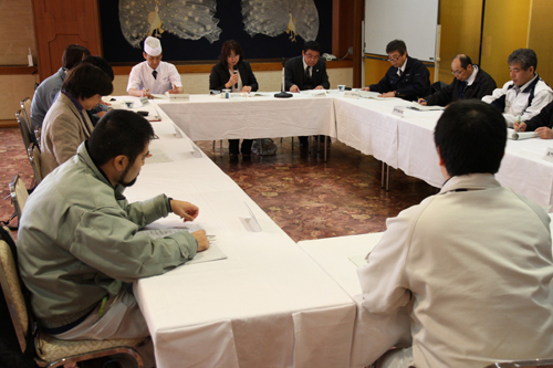 検討会のようす