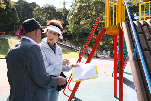 長門市総合公園をはじめ、市内6ヵ所の公園で点検を実施
