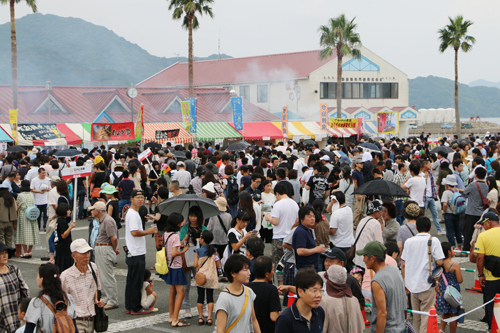 2日間で約40,000人が来場した