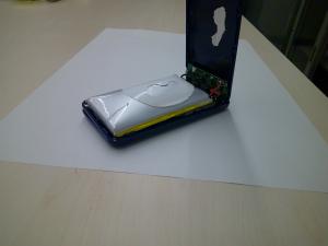 膨張したモバイルバッテリー１