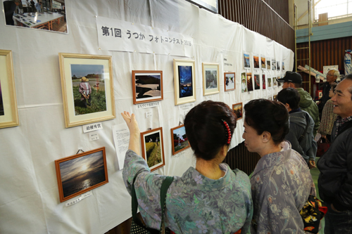 「第1回うつかフォトコンテスト」の作品展示も行われた