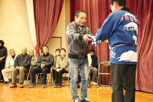 最優秀賞は「棚田の春」を写真に収めた有吉昇さん