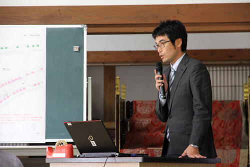 「温泉街を再生していくため、力強い事業を展開する事業者に参加してほしい」と木村経済観光部長