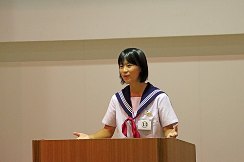 弁論の部2位の山下さんは、仙崎の豊かな海の命を守るため、将来会社を設立したいとスピーチ