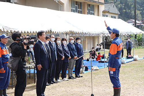 代表団員が選手宣誓