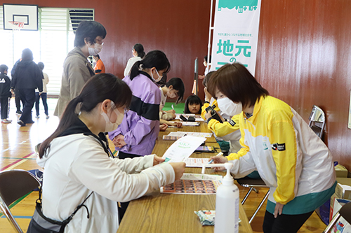 明治安田生命による健康チェックコーナー