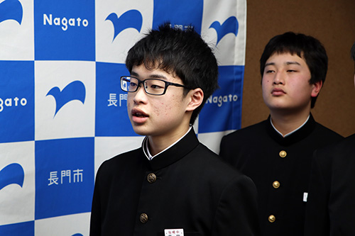 抱負を述べたキャプテンの吉田さん